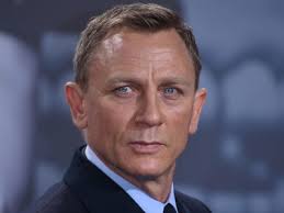 Daniel Craig dances with vodka in new ad