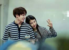 On december 20, jungkook shared a video of himself covering a snippet of iu's . Cuma Editan 15 Potret Iu Dan Jungkook Bts Ini Manis Banget