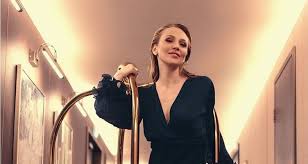 Альбину джанабаеву многие знают как яркую и привлекательную исполнительницу, участницу группы. Albina Dzhanabaeva Gotovitsya Stat Svekrovyu Novosti Russkogo Radio Moskva 105 7