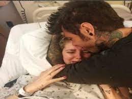 Chiara ferragni è sempre più social con la sua dolce metà, fedez. Chiara Ferragni Travaglio Lungo E Parto Complicato L Influencer Si Racconta Youtube