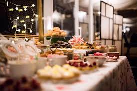 .montar un candy buffet, candy bar, mesa dulce, o mesa de chuches para tu boda, fiesta, comunion, o besos de fresa dulces, ideales para tu candy bar, te sugerimos que las combines con nuestras. Mesa De Dulce Candy Bar Boda Jone Dani Bodas Live Bilbao ÙÙŠØ³Ø¨ÙˆÙƒ