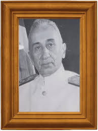 Arnoldo Toscano's Instagram, Twitter & Facebook