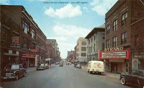 Downtown Fort Dodge Strand Movie Theater Other Active Theaters Were The Rialto And The Dodge There Was A Fourth But It Burn Fort Dodge Iowa Fort Dodge Iowa