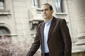 Jun 19, 2021 · recordada es la imagen del presidenciable del partido radical (pr), carlos maldonado, en el servicio electoral de chile (servel), esperando a sus compañeros de unidad constituyente para inscribir. Carlos Maldonado Presidente Del Partido Radical En El Fa Hay Partidos Que Podrian Estar En Una Coalicion Socialdemocrata La Tercera
