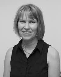 Donna Lambie's Instagram, Twitter & Facebook