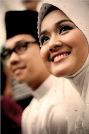 Masih ingat bekas isteri ally iskandar farah lee dulu dihina ini perubahannya sekarang. Janji Allah Pasti Be Happy Farah Lee