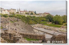 Ein hotel in lyon finden. Leinwandbild Antike Theater Von Fourviere In Lyon Frankreich Pixers Wir Leben Um Zu Verandern