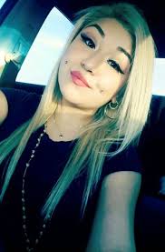 Shawna Bear's Instagram, Twitter & Facebook