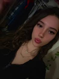 Danielle Stallman's Instagram, Twitter & Facebook