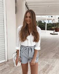Happy Monday Hello 24 Degrees Celsius Travel With Miren Trendy Summer Outfits Stripe Outfits Fashion