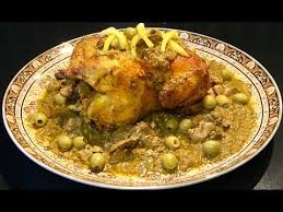 Choumicha Recette Marocaine Poulet Aux Olives Et Sauce A L Oignon Poulet Be D Ghmira Youtube