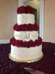 Red Rose And Gold Accent Buttercream Wedding Cake Wedding Cake Delivered To The Italian Club In Tampa Fl Wedding Cake Red Gold Wedding Cake Quinceanera Cakes