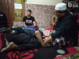 Check spelling or type a new query. Brojo Tulungagung Santet Paling Mematikan Di Indonesia Beritajatim Com