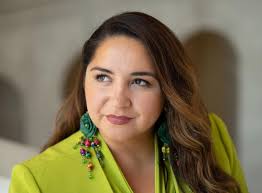 Chicago Latina Magazine by Chicago Latina Magazine