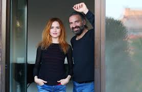 15 giugno 2020 musicaribelleilblog ferruccio spinetti, frida bollani, musica nuda sarà musica nuda con petra magoni e ferruccio spinetti e la partecipazione speciale di frida bollani. La Regina Dada Blog Abanoritz