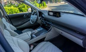 The gv80's interior ushers in a new, more upscale vibe for genesis's lineup. Photo Gallery 2021 Genesis Gv80 Luxury Suv Autonxt