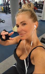 I don't need to go to the gym I lift heavy stuff all the time" at work is  one of the lamest reasons ever not to go to the gym and it's