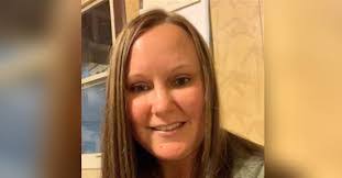 Leslie Lemke's Instagram, Twitter & Facebook