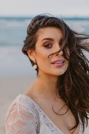 Our top picks for wedding hair and make-up in Byron Bay!