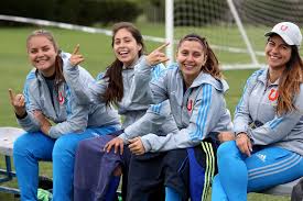 Por esta razón, es que confirmaron el retorno de yessenia lópez cabe recordar que lópez participó en los tres encuentros de la selección chilena en el mundial femenino de francia 2019, donde quedó eliminada. Universidad De Chile Destaco En Los Cuartos De Final Del Futbol Femenino Clausura 2017