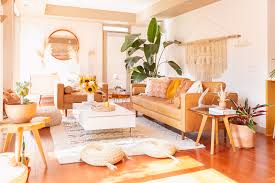 TRANSITIONAL SUMMER MEETS AUTUMN DECOR - JustineCelina