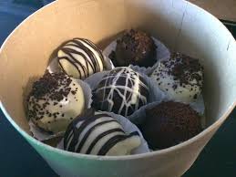 Pin On Balls Truffles Bon Bons Round Food