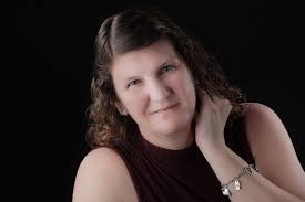 Our Super Duper Fast Shelley got an upgrade this weekend. My daughter got  her for her 5th birthday in the small tank a couple of months ago. We got  her a larger