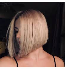 Ahead, the best celebrity bob hairstyles to pin to your mood board and inspire your next haircut. 30 Hot Graduated Bob Haircuts For Women Of All Ages 2020 Update