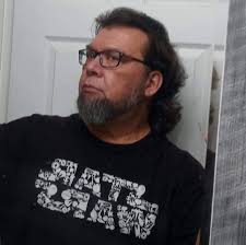 Is 13r wider than 13b near windows?