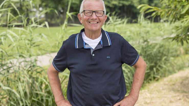 Boer Geert (76) van Boer zoekt Vrouw volledig verlamd na fietsongeluk in  Portugal | Leeuwarder Courant