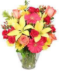 See more ideas about flower vases, vase, flowers. Bring On The Happy Vase Of Flowers In Greenfield Ma Floral Affairs