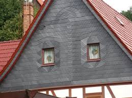 Geschmuckte Dachfenster Eines Fachwerkhauses Schiefer Fassadenbekleidung Durch Die Dachbau Teuchler Gmbh In Konnern 06420 Da Schiefer Fassade Dachbau Dach
