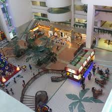 Find hoteller der lever op til dine drømme på expedia.dk. Palm Square Shopping Mall