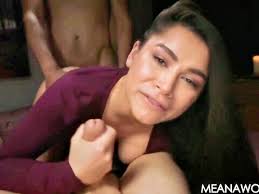 Curvy Amateur Meana Wolf Enjoys A Steamy Threesome With Two Gentlemen Of  Different Races - XXXBP