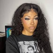 I love bees leave some sugar water w a napkin hanging out of it so they can  rehydrate & get energy to pollinate the earth❤️❤️