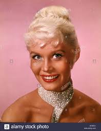 Resultado de imagem para dorothy provine