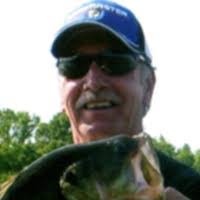 Bennie Gilbert's Instagram, Twitter & Facebook