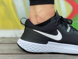 The life of a fitness model is often unpredictable, as you may get called at the last minute to do a shoot or promote a product. Test Nike React Miler Read The Review Here