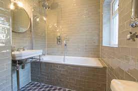 Rated 5 out of 5 stars. Decorating Your Bathroom On A Student Budget Student Cribs
