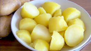 Drain the potatoes in a colander over the sink and then return them to the pot. Howto Cook Boil Potatoes In A Microwave Easy Simple Method Youtube