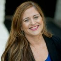 Amanda Dunlap's Instagram, Twitter & Facebook