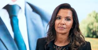 Nancy Pou's Instagram, Twitter & Facebook