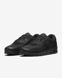 Others see its value as a collector's item and put this sneaker on reserve as solely a fashion item. Nike Air Max 90 Herrenschuh Nike De