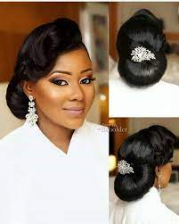 Inspiration 12 Jolies Coiffures Pour Mariees Blacknwed Wedding Magazine Black Brides Hairstyles Natural Hair Wedding Elegant Wedding Hair