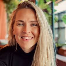 B-Consult er blitt miljøfyrtårnsertifisert! ☘ 🎉 ✍ 🏡 📊 🐝 🍃