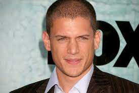 Check spelling or type a new query. Ist Wentworth Miller Schwul Oder Verheiratet Frau Freund Bruder Familie Vermogen