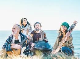 E quis saber se na vida real, joana, que também tem síndrome de down. Womex