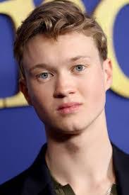 Kelly Banda's Instagram, Twitter & Facebook