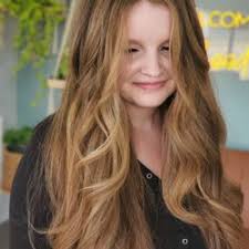 CRYSTAL WARREN STYLIST