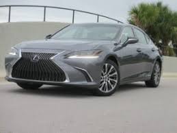 The exciting lexus es hybrid shatters preconceptions about executive saloons. The Lexus Es 300 Hybrid Gets 44 Mpg Video And Stills South Florida Reporter